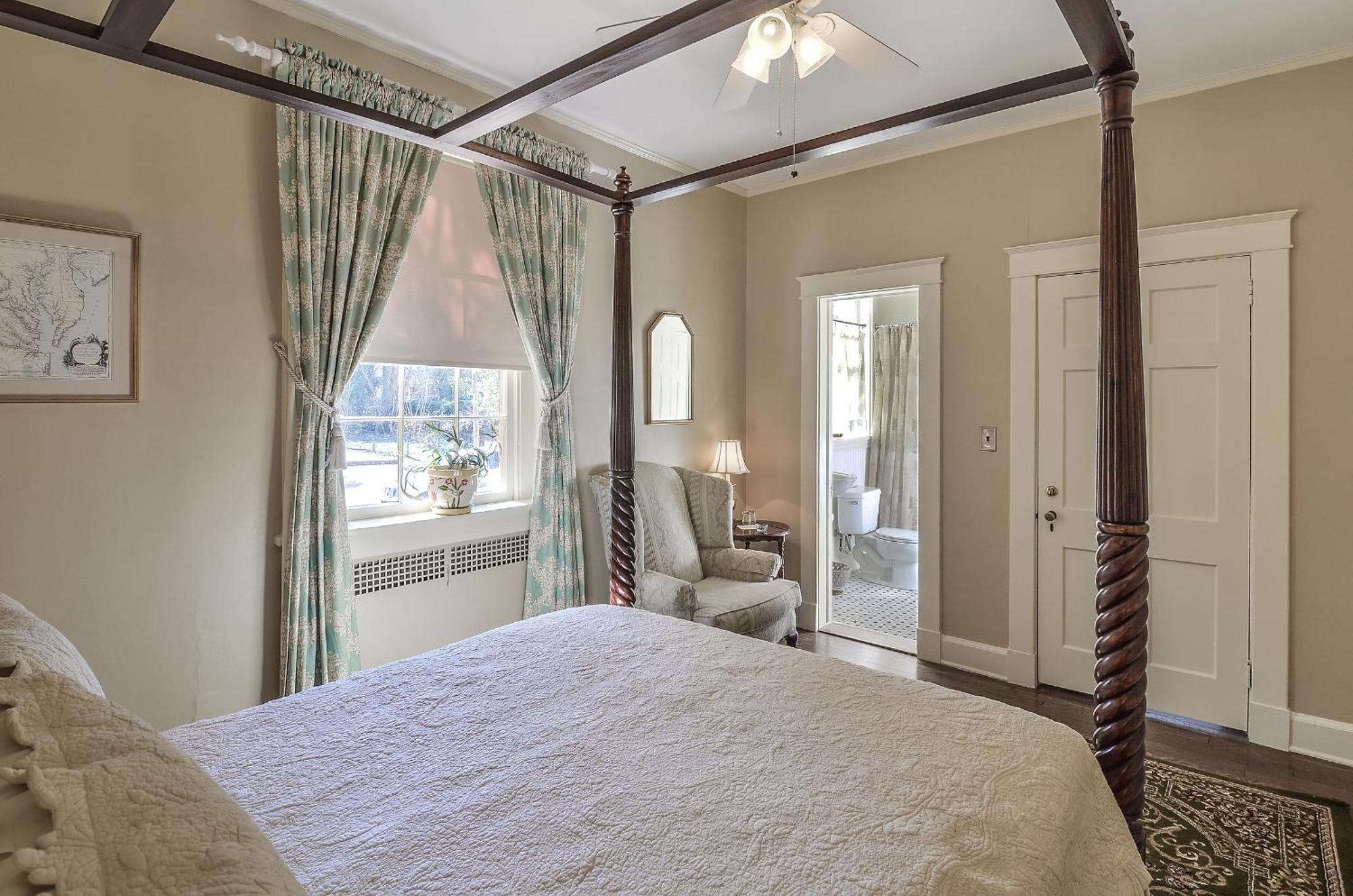 Cedars Of Williamsburg Bed & Breakfast Eksteriør billede